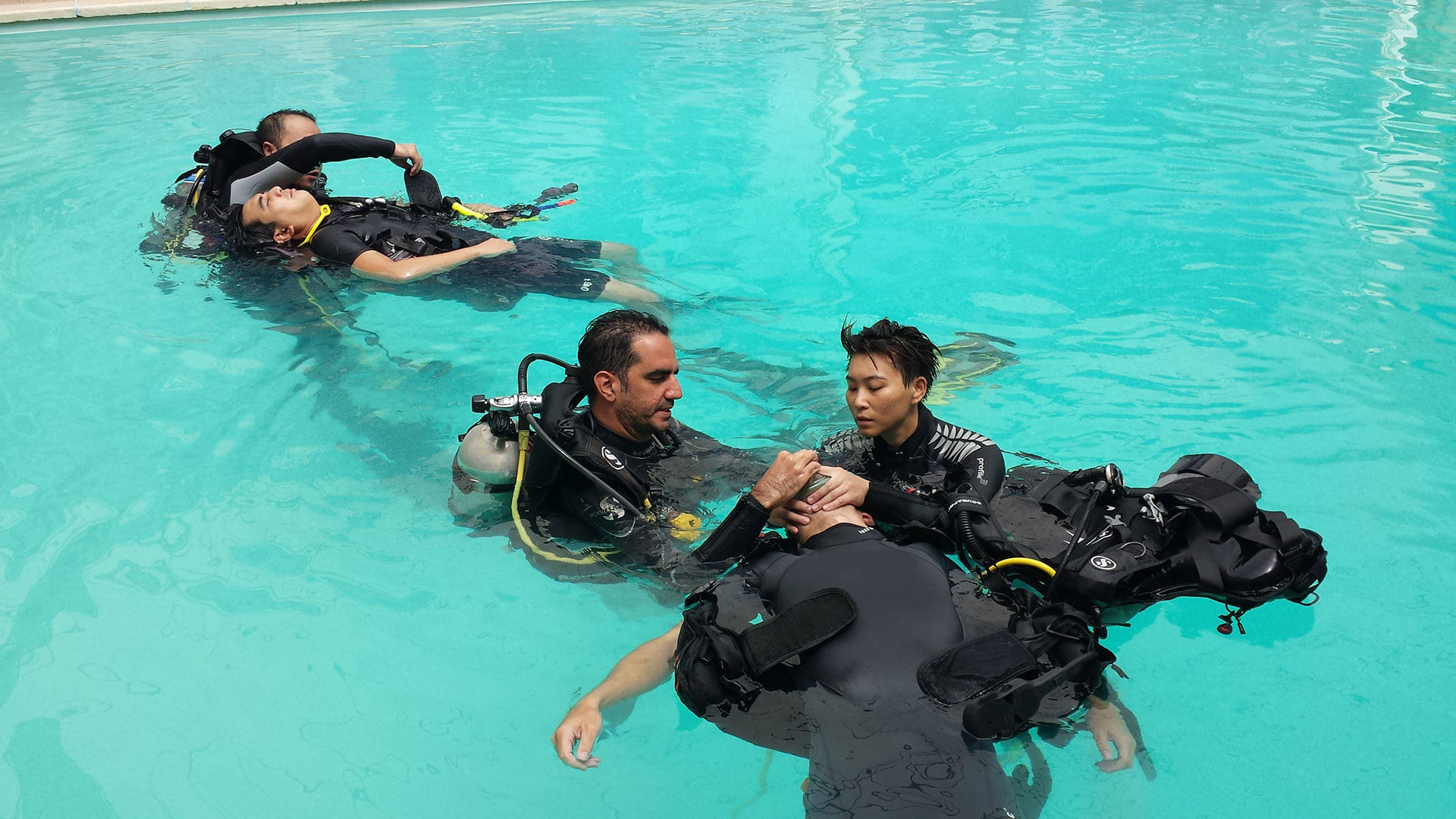 Do I Need to Know How To Swim to be a Scuba Diving Instructor?