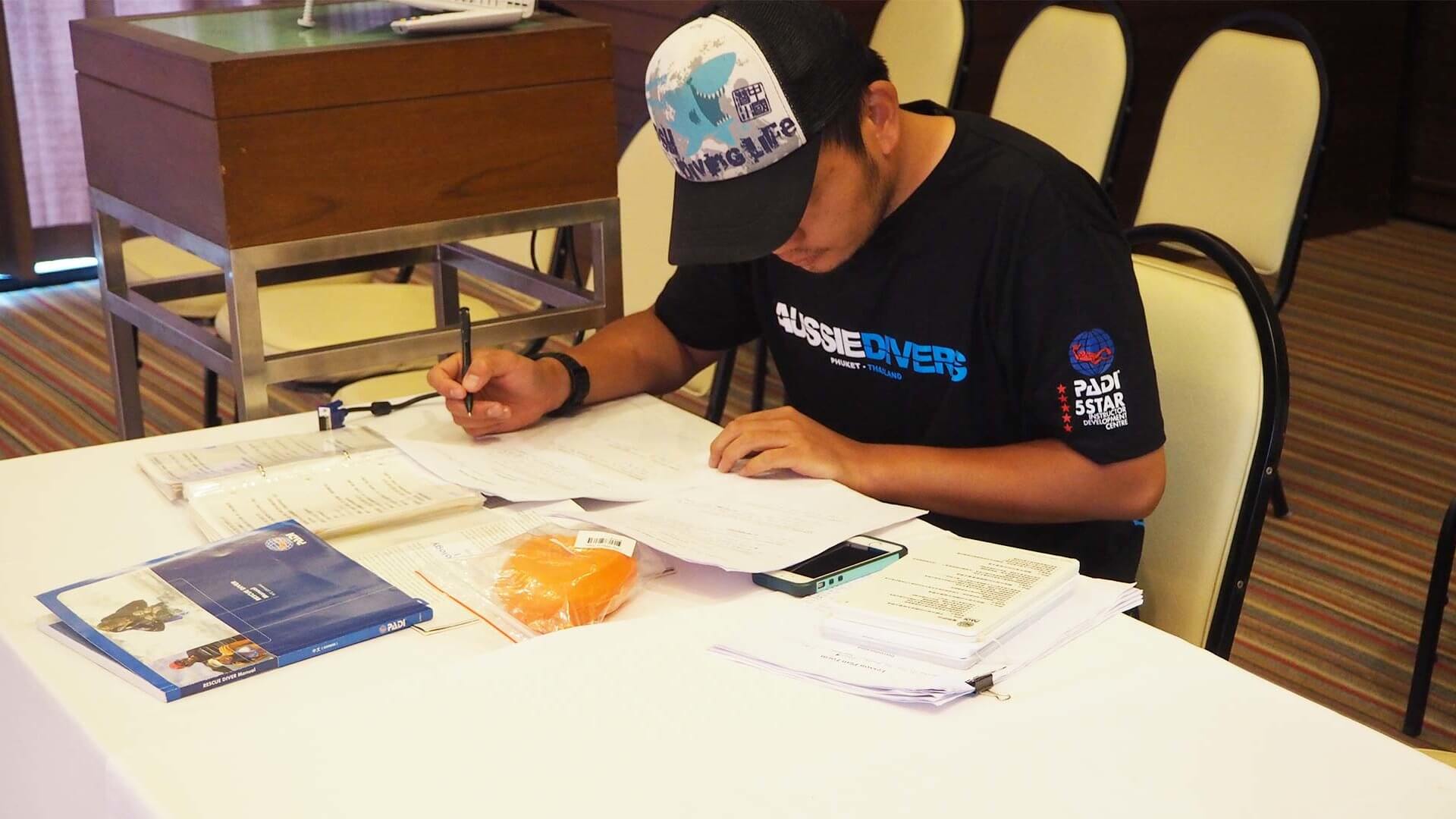 What to expect on your PADI Instructor Exams (PADI IE)